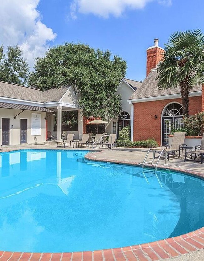 property at 7916 Jefferson Pl Blvd