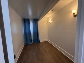 1100 W 48th St in Los Angeles, CA - Building Photo - Building Photo