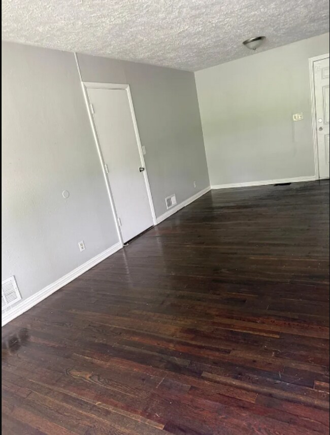 4107 Hardesty Ave in Kansas City, MO - Building Photo - Building Photo