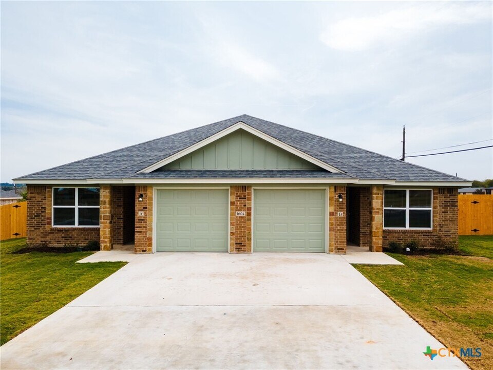 1604 Pima Trail in Harker Heights, TX - Building Photo