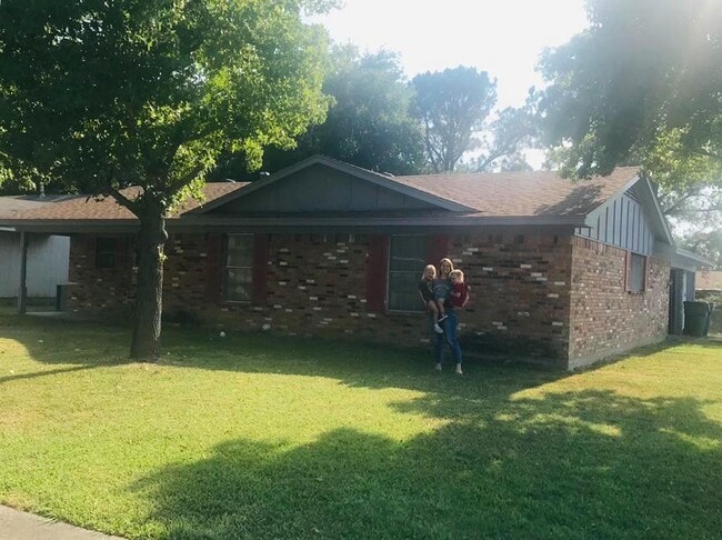 6500 Woodchuck Dr in Greenville, TX - Building Photo - Building Photo