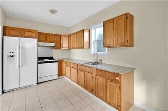 950 Paulding St in Peekskill, NY - Foto de edificio - Building Photo