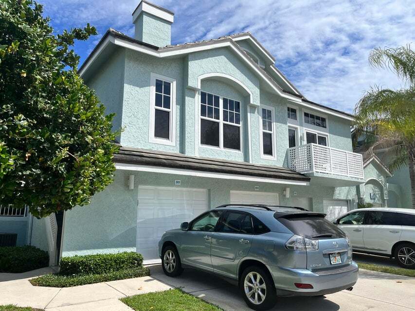 301 Mainsail Cir in Jupiter, FL - Foto de edificio