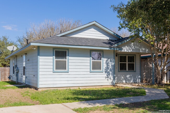 3727 Aragon Dr in San Antonio, TX - Building Photo - Building Photo