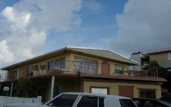 4105 N Ocean Dr in Lauderdale-by-the-Sea, FL - Building Photo - Building Photo