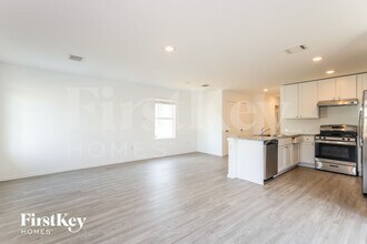 8323 Piedra Medina in San Antonio, TX - Foto de edificio - Building Photo