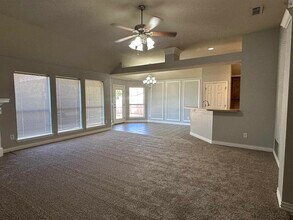 5214 Sunnybrook Ln in Wichita Falls, TX - Building Photo - Building Photo