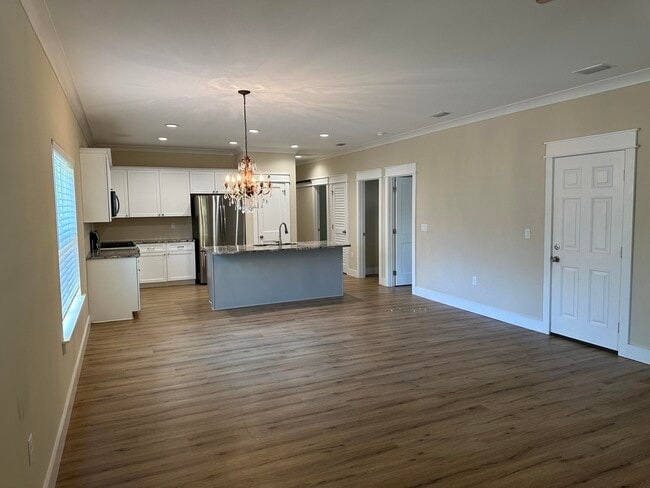 605 3rd St in Destin, FL - Building Photo - Building Photo