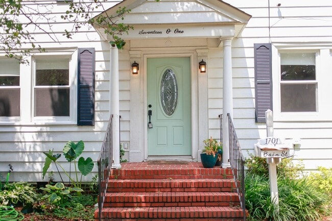 1701 Bain St in Portsmouth, VA - Building Photo - Building Photo