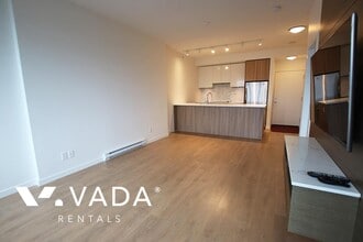 6461 Telford Ave in Burnaby, BC - Building Photo - Building Photo