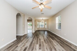 12626 Adventure Dr in Riverview, FL - Building Photo - Building Photo