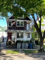 2438 N Cramer St, Unit 2438