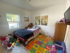 2239 Johnson St in Hollywood, FL - Building Photo - Building Photo