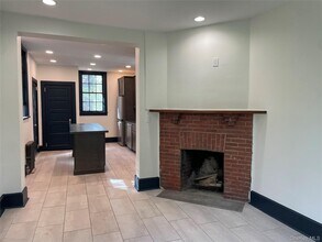 12 Pine Hill Rd in Tuxedo Park, NY - Building Photo - Building Photo