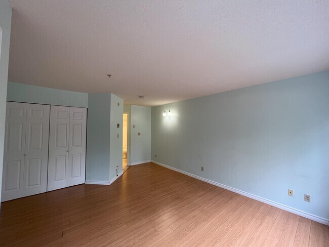 4990 McGeer St in Vancouver, BC - Building Photo - Building Photo