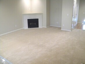 20123 Hoodview Ave in West Linn, OR - Building Photo - Building Photo