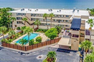1101 S Miramar Ave in Indialantic, FL - Building Photo