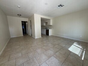 41749 Marine Dr in Hemet, CA - Building Photo - Building Photo