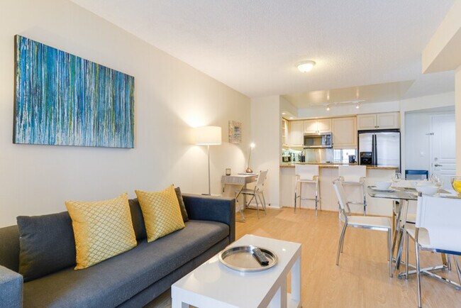 160 Simcoe St, Unit SI ID1034871P in Toronto, ON - Building Photo - Building Photo