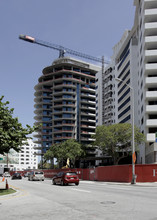 Faena House in Miami Beach, FL - Foto de edificio - Building Photo