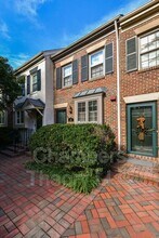 1121 Portner Rd in Alexandria, VA - Building Photo - Building Photo