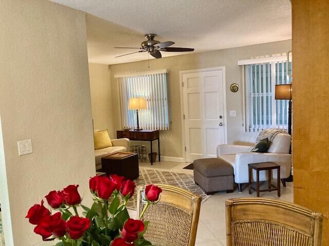 1100 E Indiantown Rd in Jupiter, FL - Building Photo