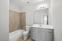 3915 Brookmeade Dr photo'