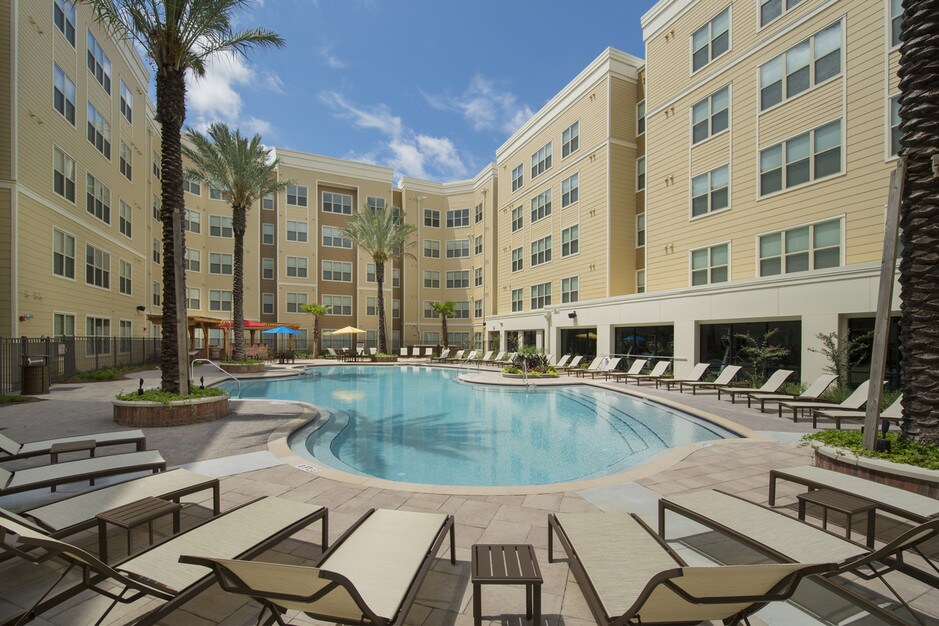 SAGA Tallahassee in Tallahassee, FL - Building Photo