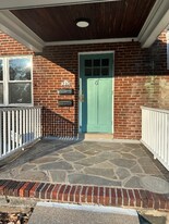 322 E Belvedere Ave in Baltimore, MD - Building Photo