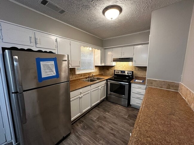 1015 Cedar Ave in Atlanta, GA - Building Photo - Building Photo