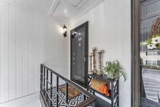 925 Cleveland St in Greenville, SC - Building Photo - Building Photo