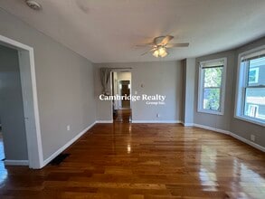 15 Hudson St, Unit 2A in Somerville, MA - Building Photo - Building Photo