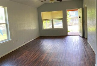 3517 McDougal St in Greenville, TX - Building Photo - Building Photo