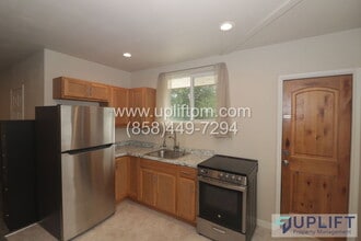 766 S Grade Rd in Alpine, CA - Building Photo - Building Photo