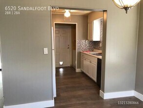 6520 Sandalfoot Blvd in Boca Raton, FL - Building Photo - Building Photo
