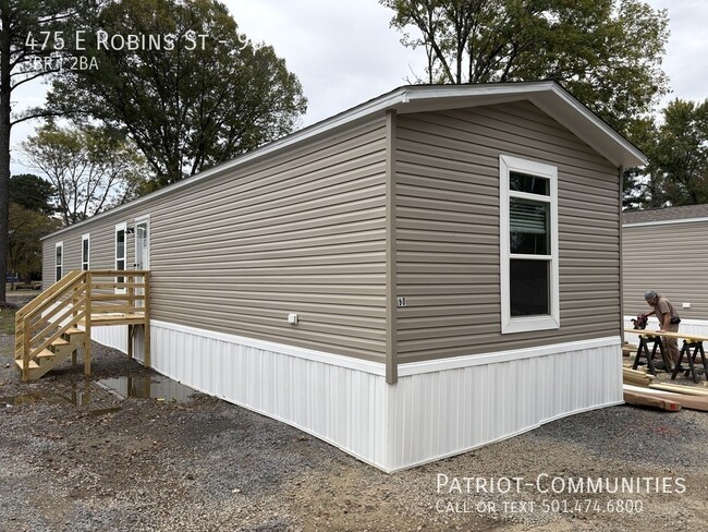 property at 475 E Robins St