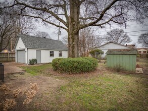 4837 Flamingo Rd in Memphis, TN - Foto de edificio - Building Photo
