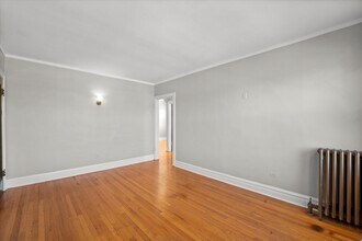 1941 Grove Ave in Berwyn, IL - Building Photo - Building Photo