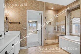 51 Peartree Ln NE in Grand Rapids, MI - Building Photo - Building Photo