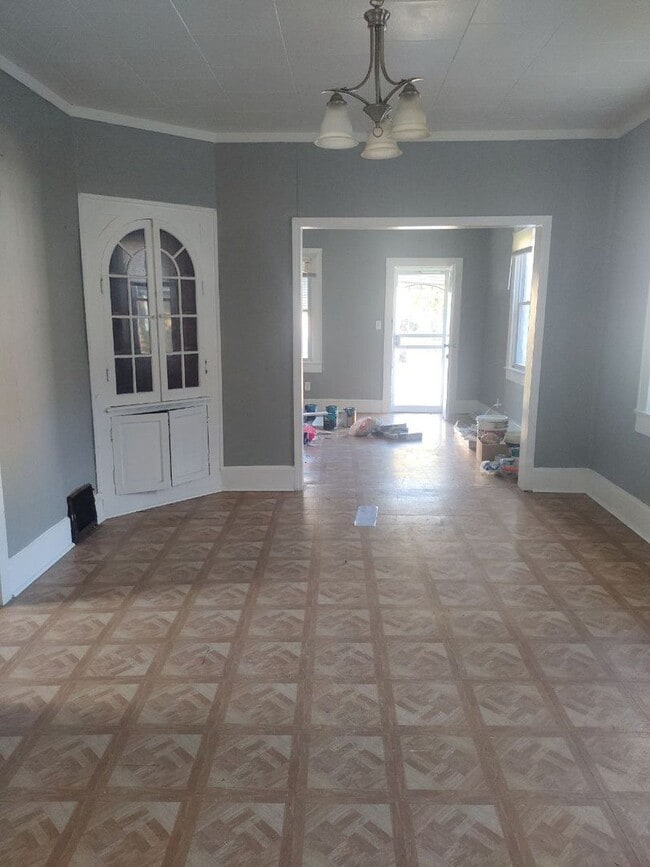property at 4501 Hyde Ave