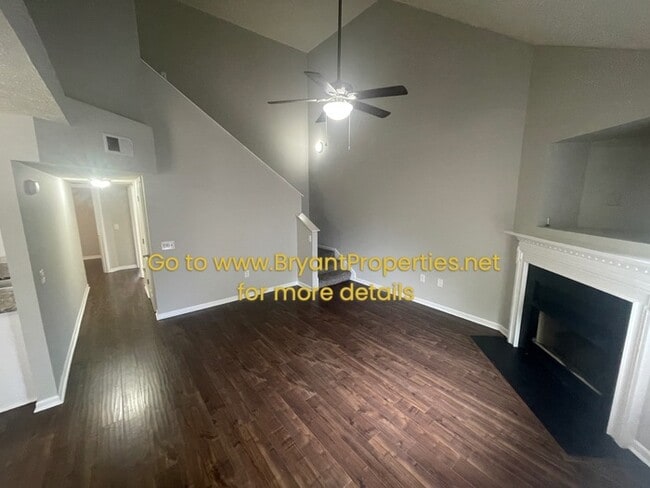 128 Walton Village Dr in Hendersonville, TN - Building Photo - Building Photo