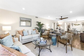 1100 8th Ave S in Naples, FL - Building Photo - Building Photo