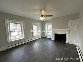 62 High St in Bangor, ME - Building Photo - Building Photo