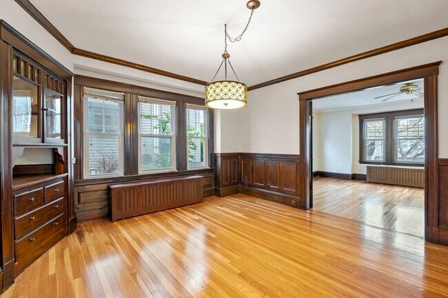 59 Brooksdale Rd, Unit 1F in Boston, MA - Building Photo - Building Photo