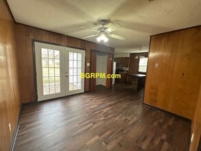 6 Waterfront Dr in North Little Rock, AR - Building Photo - Building Photo