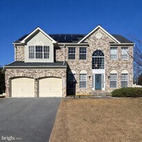 21323 Foxglove Ct in Lexington Park, MD - Building Photo