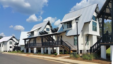 Arcadia on the River in Milledgeville, GA - Foto de edificio - Building Photo