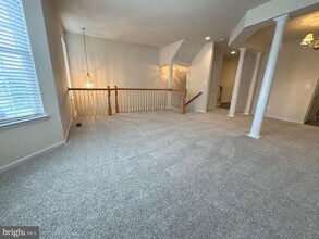 8730 Phipps Farm Way in Manassas, VA - Building Photo - Building Photo