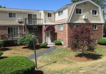 11 Wampus Ave in Acton, MA - Building Photo