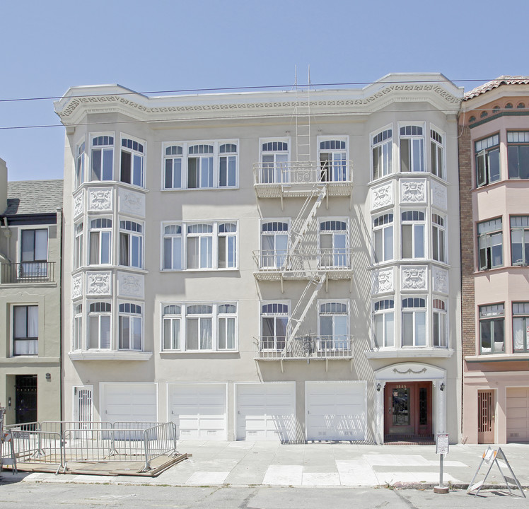 3565 Fillmore St in San Francisco, CA - Building Photo